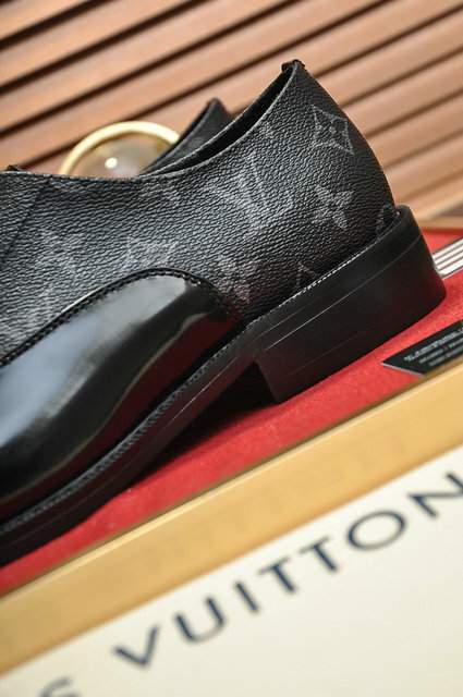 Picture of Louis Vuitton Shoes _SKU22428258SZ38-4413838